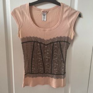 Guess top